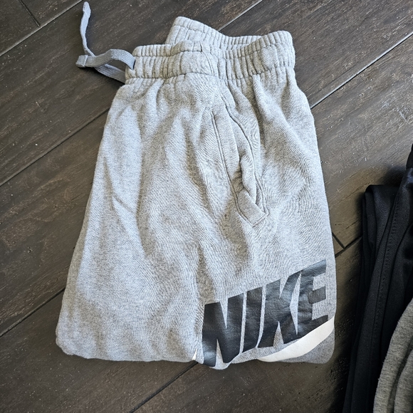 Boys pants - Picture 4 of 4